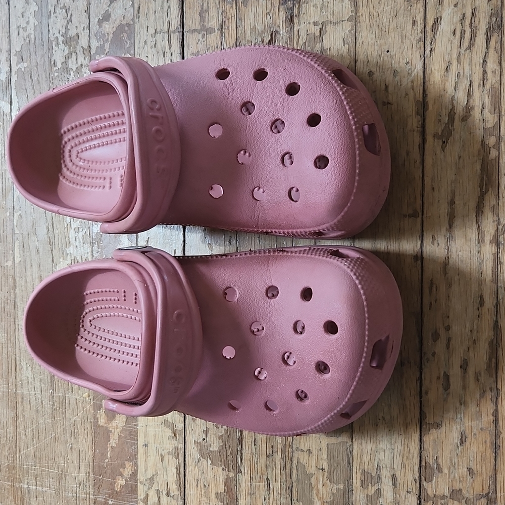 Crocs Women's Size 8 Blossom Pink